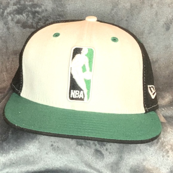 New Era BOSTON CELTICS hat - Picture 1 of 4